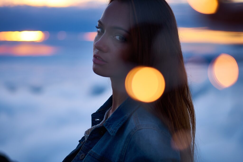 モデル　女性　１人